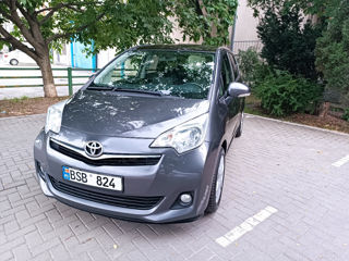 Toyota Verso-S foto 6