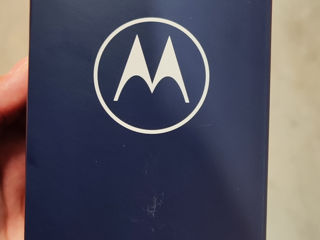 Motorola Moto E13 64Gb. Новый запечатанный