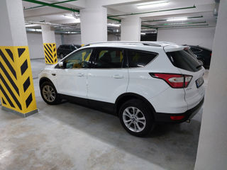 Ford Kuga foto 10