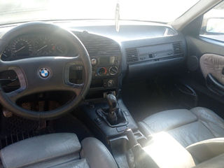 BMW 3 Series foto 5