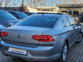 Volkswagen Passat foto 6