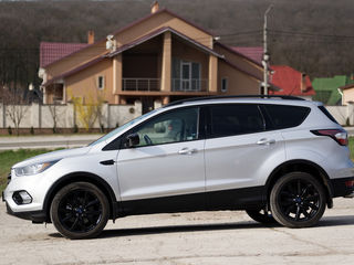 Ford Escape foto 3