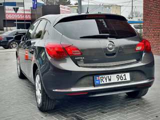 Opel Astra foto 4