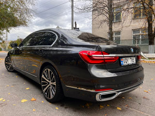 BMW 7 Series foto 6