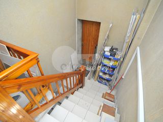 Spațiu comercial 128 mp, Centru, 250000 € ! foto 6