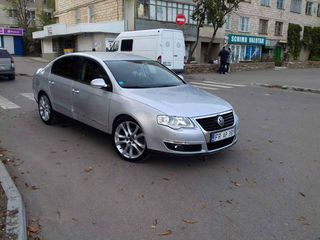 Volkswagen Passat foto 9