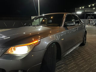 BMW 5 Series foto 7