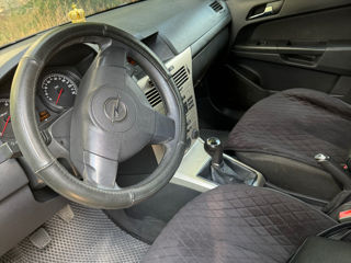 Opel Astra foto 3