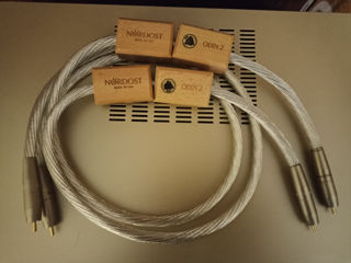 Качественный межблочный кабель Nordost Odin2 , длина пары 1 метр .