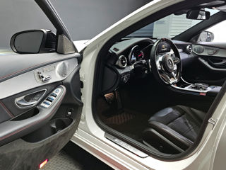 Mercedes C-Class foto 3