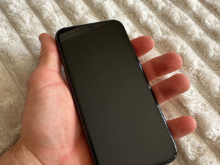 Iphone 11 BLACK 64GB foto 2