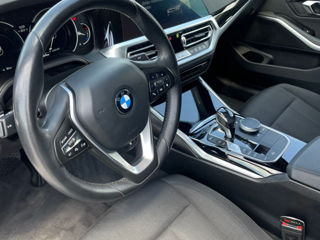 BMW 3 Series foto 8