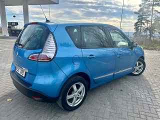 Renault Scenic foto 3