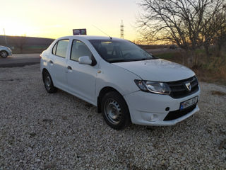 Dacia Logan foto 2