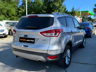 Ford Kuga foto 4