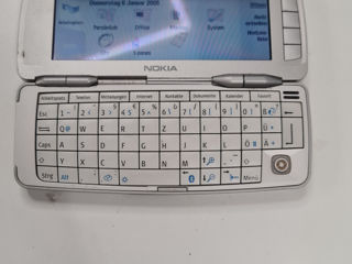 Nokia 9300.  800 lei.