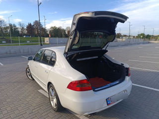 Skoda Superb foto 6