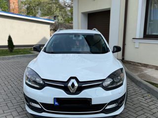 Renault Megane foto 1