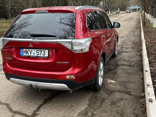 Mitsubishi Outlander foto 7