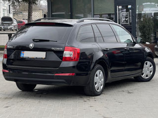 Skoda Octavia foto 3