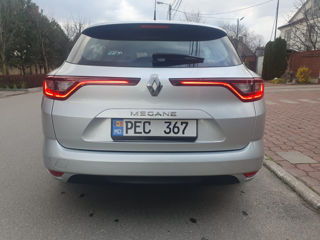 Renault Megane foto 2