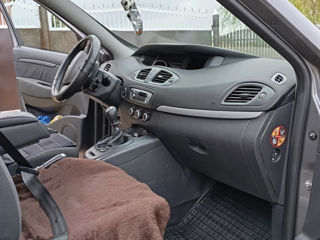 Renault Grand Scenic foto 6