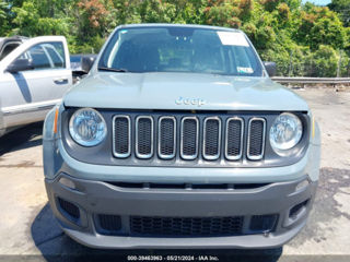 Jeep Renegade foto 2