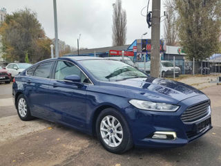 Ford Mondeo foto 2