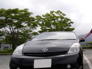 Toyota Prius 20. Este tot