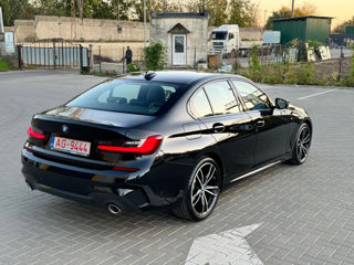 BMW 3 Series foto 4