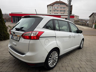 Ford Grand C-MAX foto 4