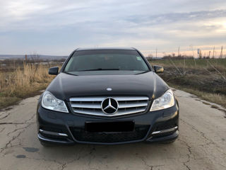 W204 piese auto C class razborka