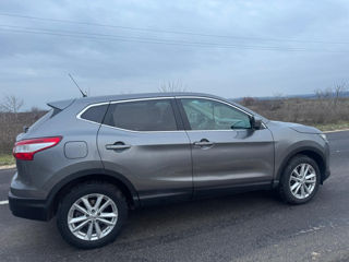 Nissan Qashqai foto 2