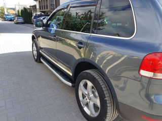 Volkswagen Touareg foto 4