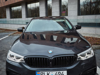 BMW 5 Series foto 9