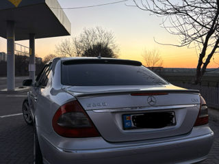 Mercedes E-Class foto 3