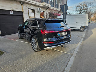 Audi e-tron foto 2