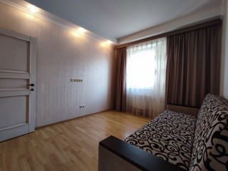 Apartament cu 2 camere, 56 m², Centru, Chișinău foto 5