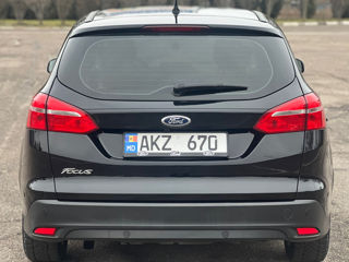 Ford Focus foto 5