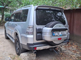 Mitsubishi Pajero foto 9