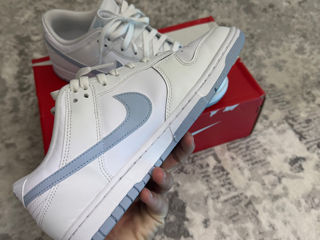 Nike dunk low foto 2