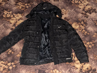 Nike puffer