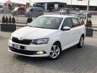 Skoda Fabia foto 1