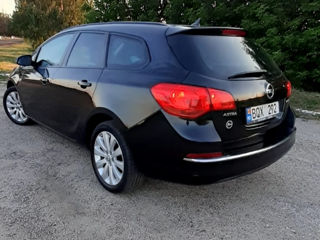 Opel Astra foto 10