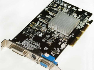 Продам видеокарту Palit Radeon RX9250-TD128 128MB-128bit AGPx8.