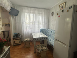 Apartament cu 3 camere, 66 m², Tineret, Ungheni foto 7