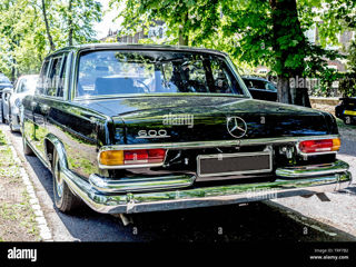 Mercedes Series (W123) foto 5