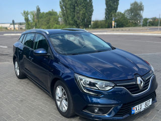 Renault Megane foto 2