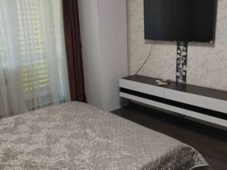 Apartament cu 2 camere, 66 m², Centru, Chișinău foto 3