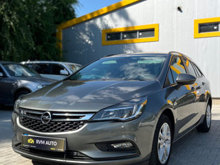 Opel Astra foto 1